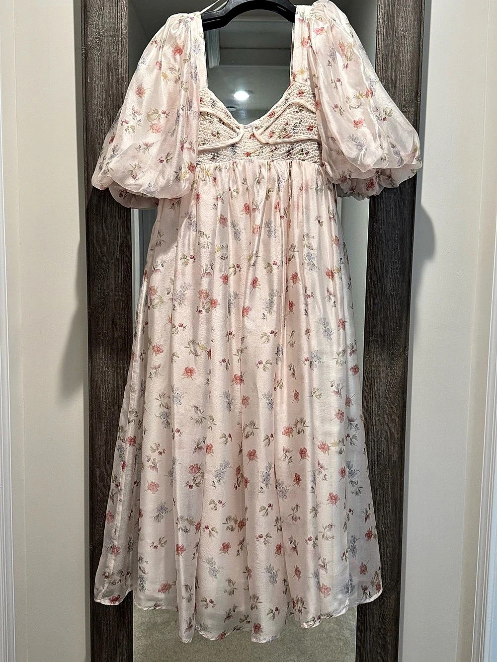 Floral Puff Sleeve Maxi Dress in Pink & White Brand New